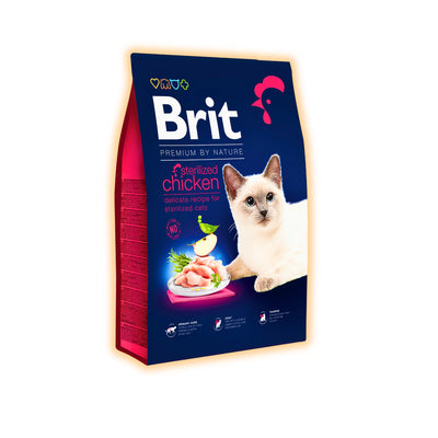 Сухий корм для котів Brit Premium by Nature Cat Sterilised 8 кг - курка - pawow.com.ua