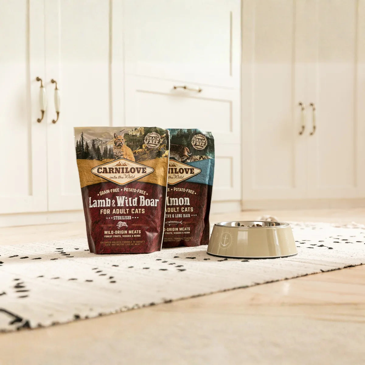 Carnilove Lamb & Wild Boar Sterilised сухий корм для котів - ягня та кабан, лінійка